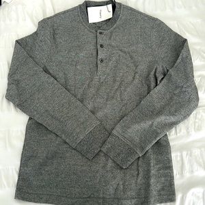 NWT Theory Marled Grey LS Henley size Small $125